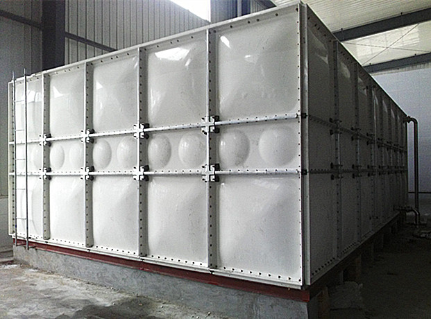 FRP water tank